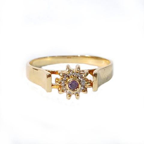 Anel Formatura em ouro 18k com 16 pedras .