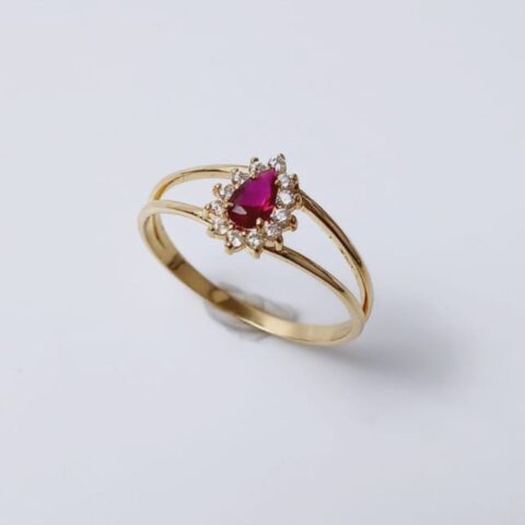 Anel gota dois aros em ouro 18k com 13 pedras.