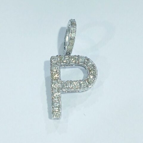 Pingente Letra Galé P em ouro 18k , com 24 pedras.