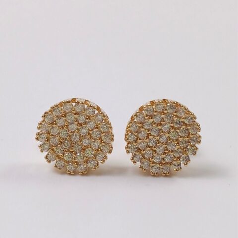 Brinco red chuveiro em ouro 18k , com 74 pedras.