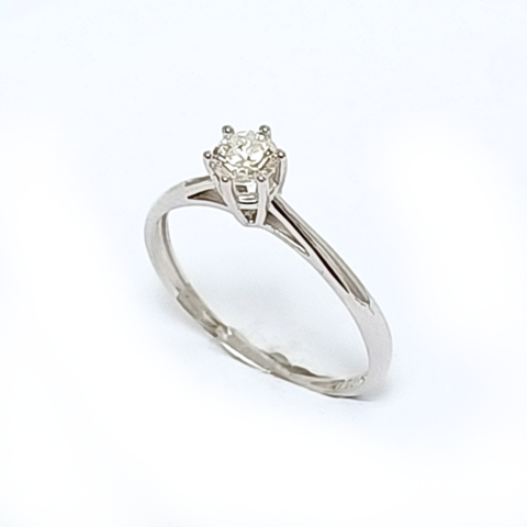 Anel Solitario Icard G em ouro18k , com 1 pedra